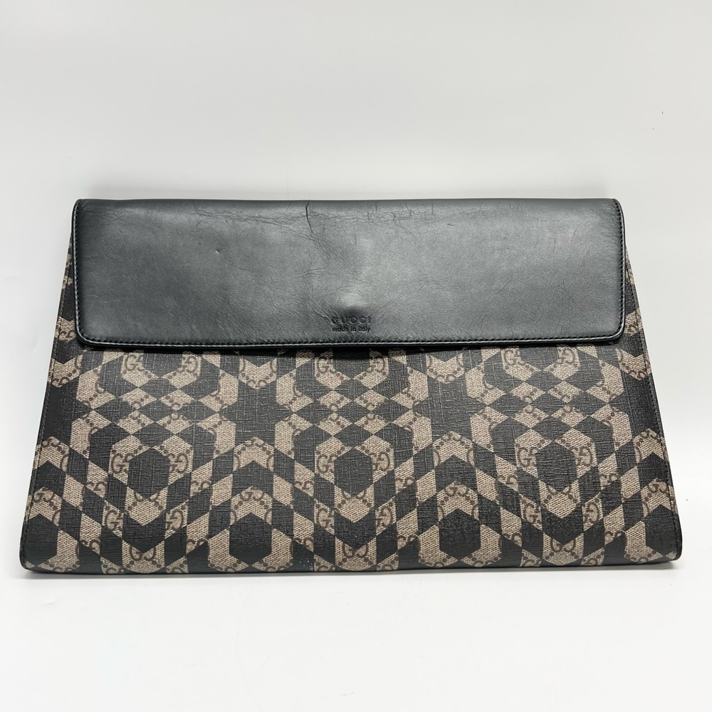 Gucci Kaleidoscope GG supreme clutch/portfolio case/document case.
